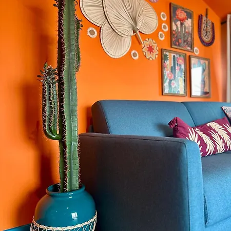 La Jouvence - à Thème, Avec Balcon Vue Saône Et Climatisés Appartement