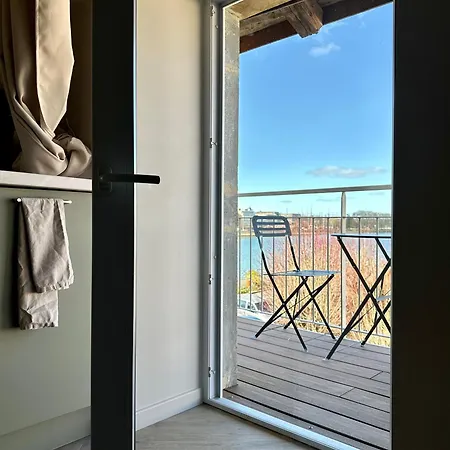 La Jouvence - à Thème, Avec Balcon Vue Saône Et Climatisés