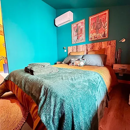 La Jouvence - à Thème, Avec Balcon Vue Saône Et Climatisés